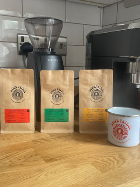 The Originals Coffee 3 x 70g Sample Bags plus Enamel Mugs